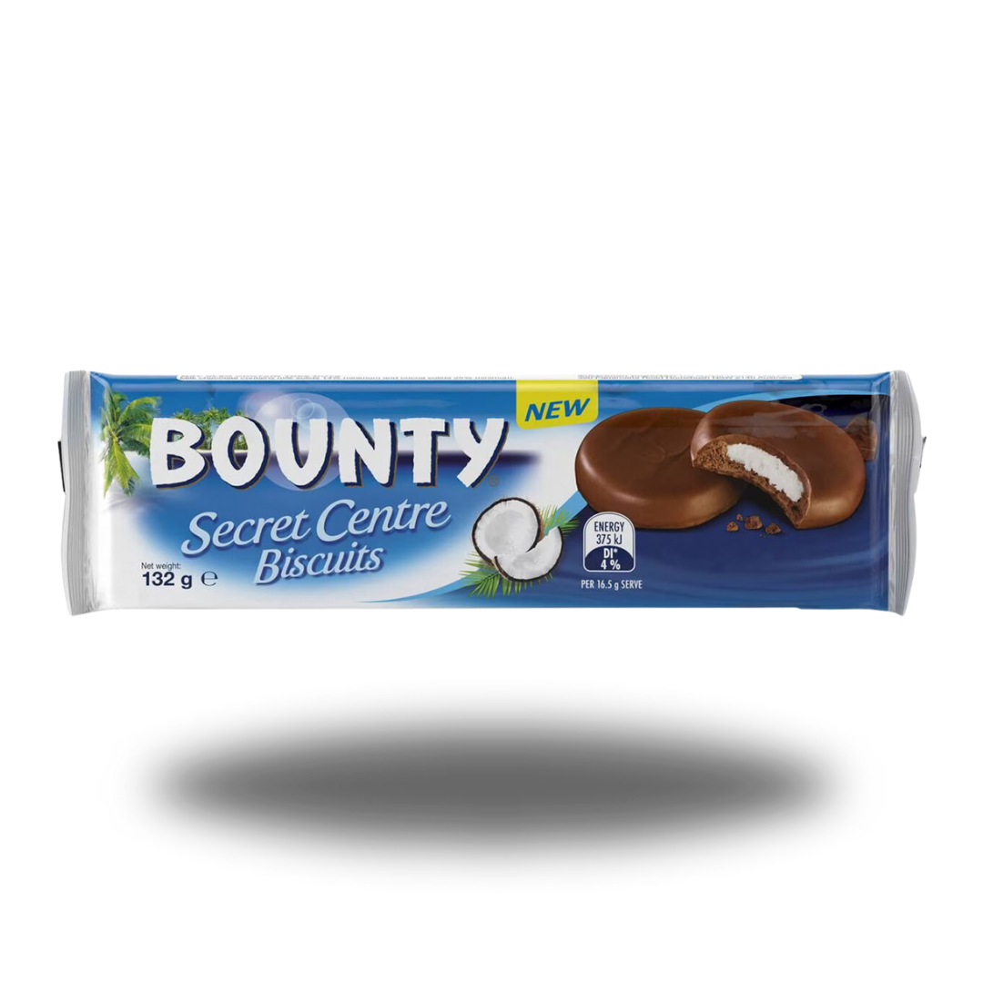 Ein Bild der Bounty Secret Centre Biscuits 132g Verpackung. Die Kekse sind mit einer Schicht Milchschokolade überzogen und haben einen cremigen Kokosnusskern.