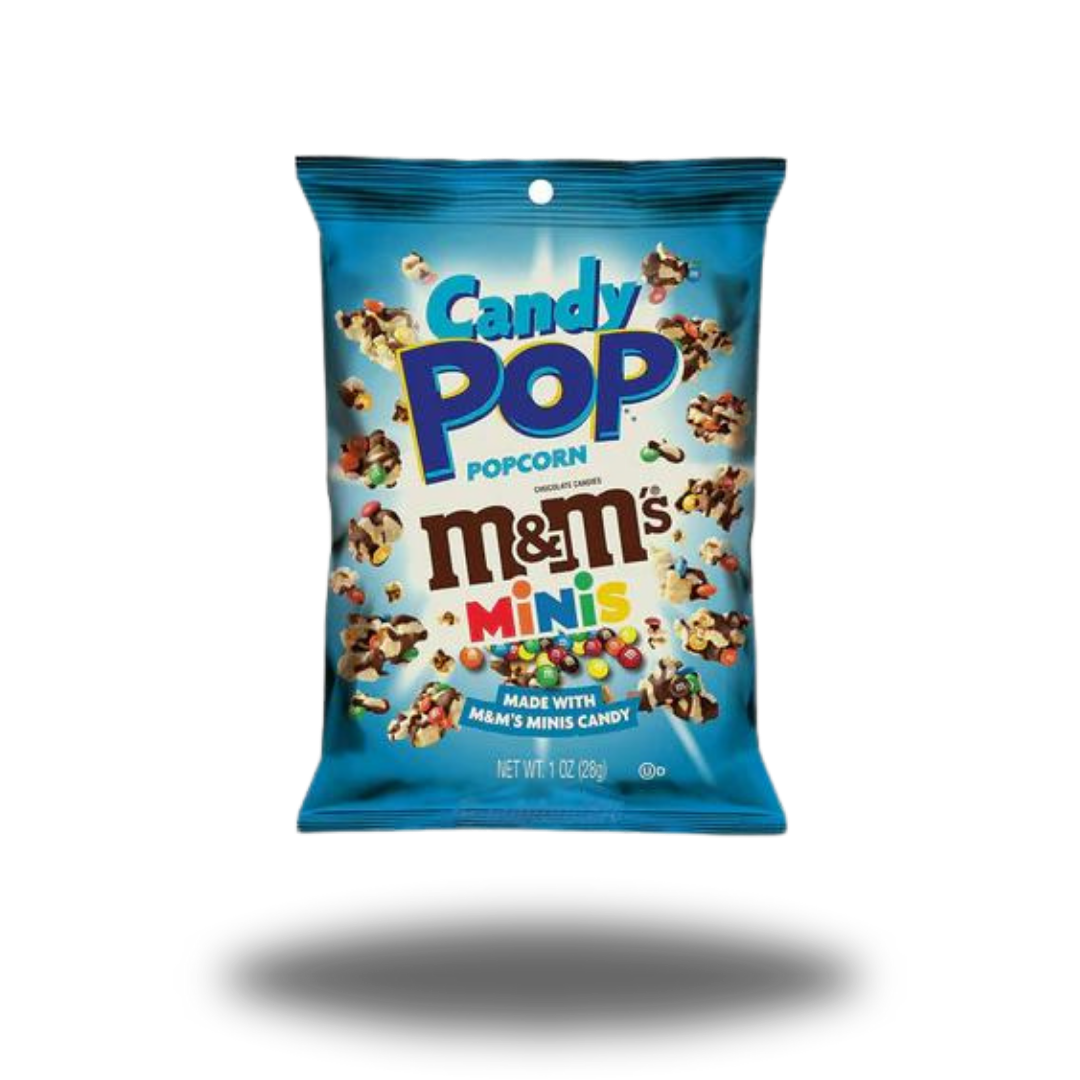 Ein Bild der Verpackung von Candy Pop Popcorn M&M's minis 28g. Das Popcorn ist mit kleinen M&M's-Schokolinsen und einer leichten Schokoladenschicht überzogen.