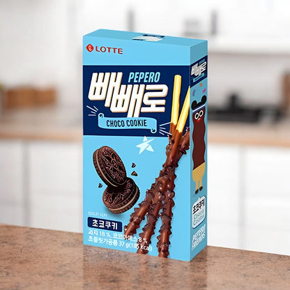 Lotte Pepero Choco Cookies Sticks 37g, Kekssticks in Schokolade mit knusprigen Keksstückchen.