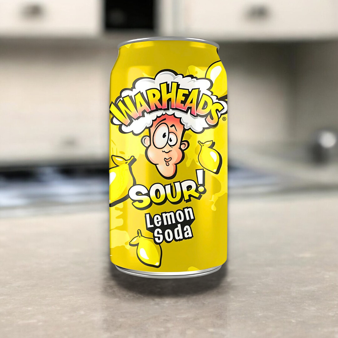 Warheads Sour Lemon Soda 355ml, spritzige Limonade mit dem intensiven, sauren Geschmack von Zitronen für eine erfrischende Geschmacksexplosion.